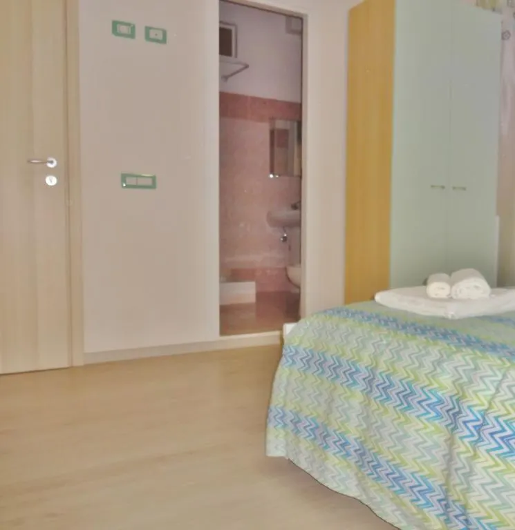Romulea Guest House 3*, Рим