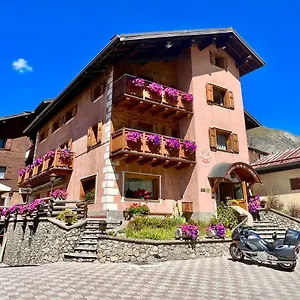 https://hotel-adele-livigno.it-lombardy.com